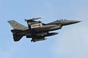 aviano august 11  2011 oup317 f 16cm 88 0491 510thfs 31stfw  aviano ab  italy