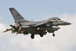 aviano august 16  2011 oup902 f 16cm 92 3904 77thfs 20thfw  shaw afb  sc rtb