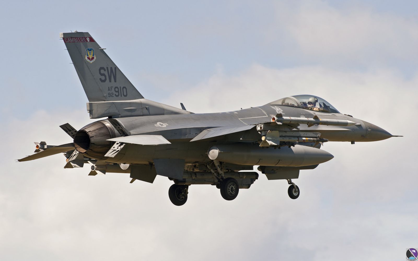 aviano august 16  2011 oup902 f 16cm 92 3910 77thfs 20thfw  shaw afb  sc rtb