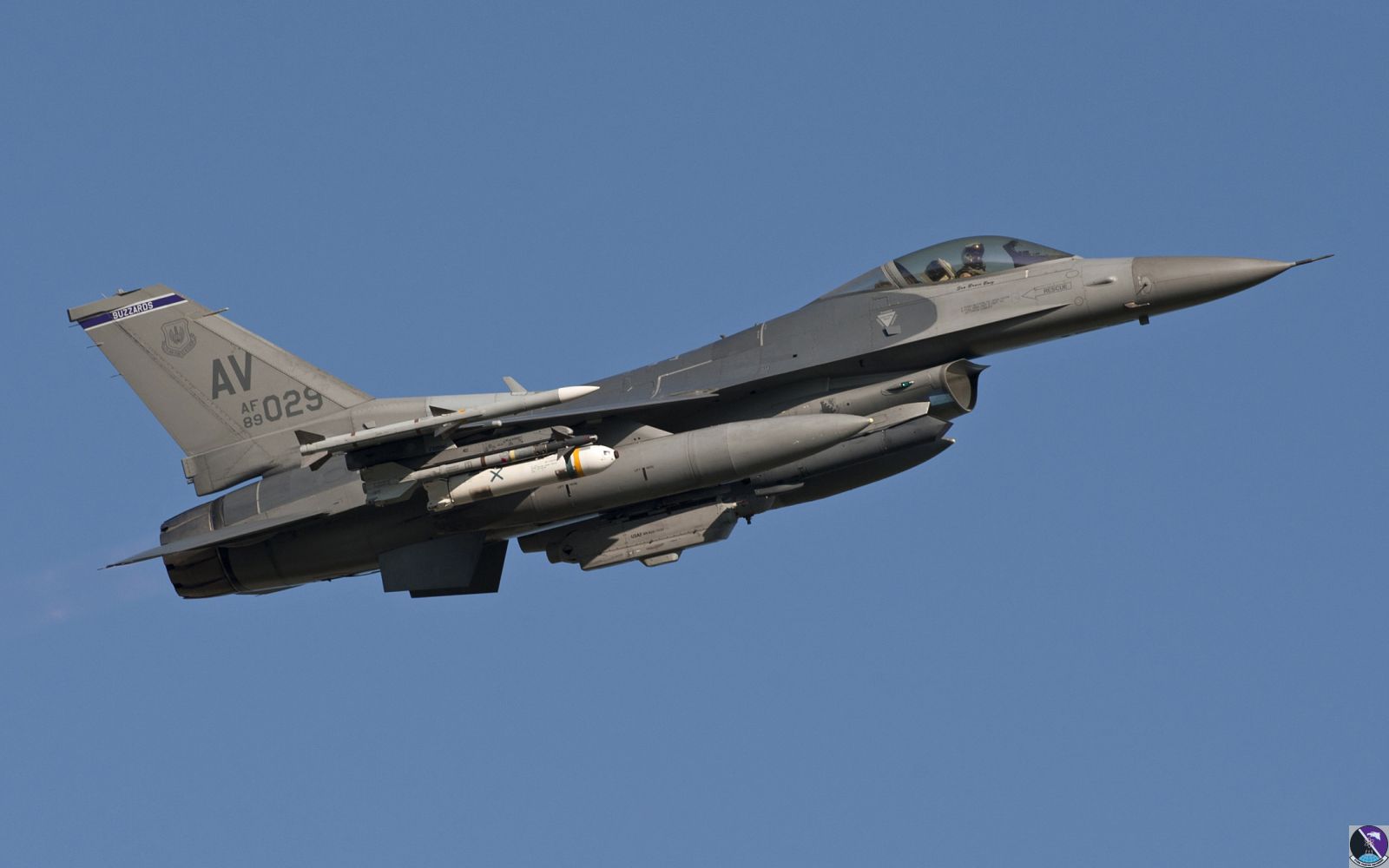 aviano august 21  2011 oup103 f 16cm 89 2029 510thfs 31stfw  aviano ab  italy