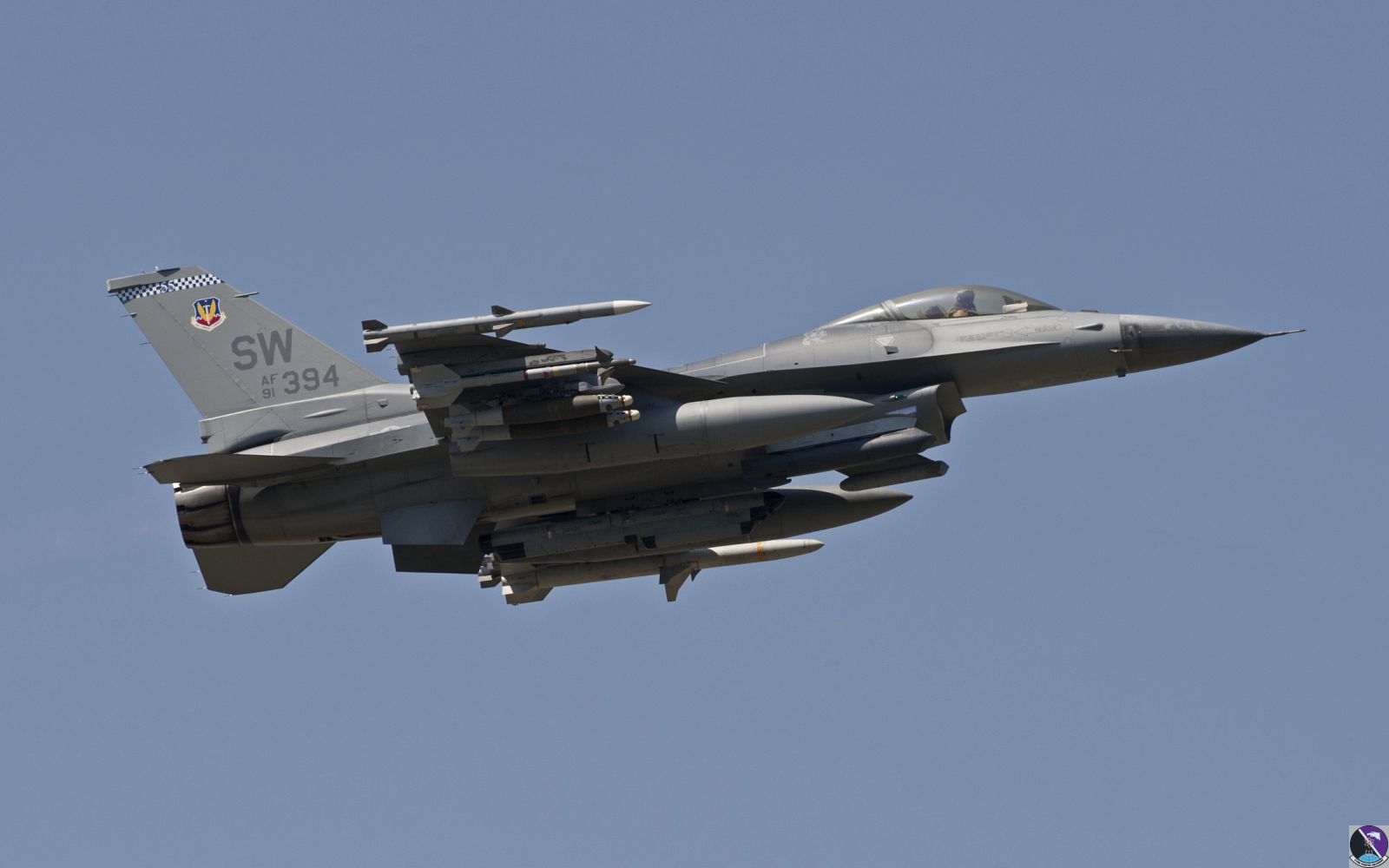 aviano august 21  2011 oup105 f 16cm 91 0394 55thfs 20thfw  shaw afb  sc take off pm mix