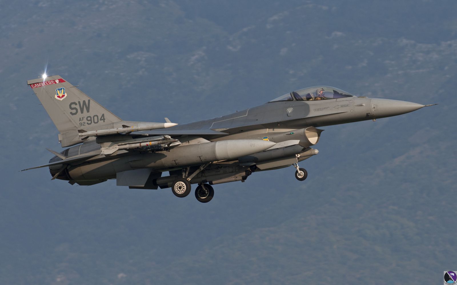 aviano august 31  2011 oup705 f 16cm 92 3904 77thfs 20thfw  shaw afb  sc rtb night mix