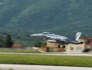 Jet takes off at Aviano
