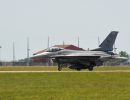 F-16 Fighting Falcon prepares for flight